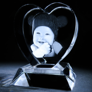 In a Crystal 3D Photo Heart 1 1